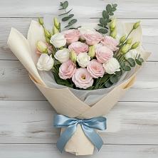 Букет цветов из:  Лизиантусы в Совхозном Краснодарский край