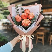 Букет цветов из:  Розы в Совхозном Краснодарский край