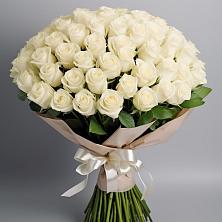 Букет 101 беля роза Белоснежка в Совхозном Краснодарский край