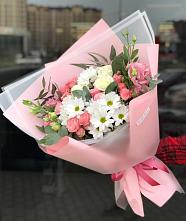 Букет цветов из:  Розы, Лизиантусы и Хризантемы в Совхозном Краснодарский край