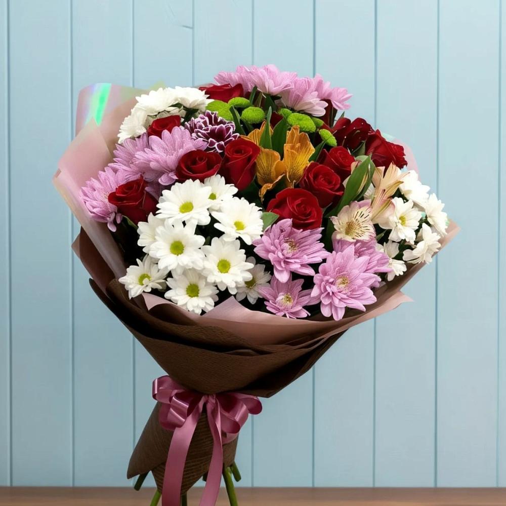 Букет цветов из: Розы, Хризантемы и Альстромерии в Совхозном Краснодарский край