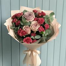 Букет цветов из:  Гвоздики и Розы в Совхозном Краснодарский край